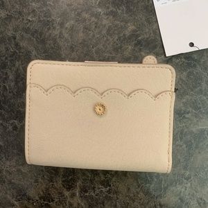3/ $25 NWT Lauren Conrad Scallop Wallet Pink